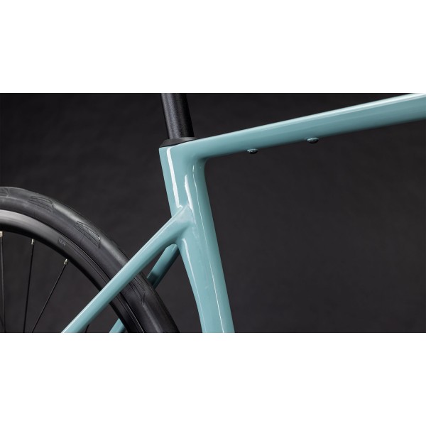 Cestno Kolo CUBE ATTAIN C:62 RACE 2026 skylightblue'n'cyan