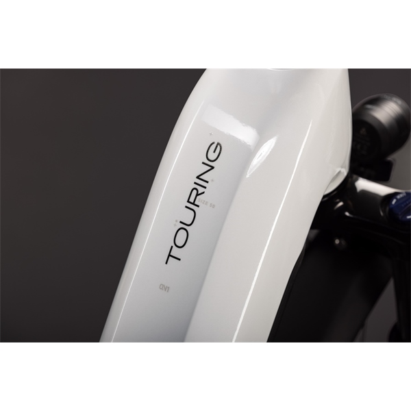 elektricno-kolo-cube-touring-hybrid-one-600-easy-entry-metallicwhitenchrome