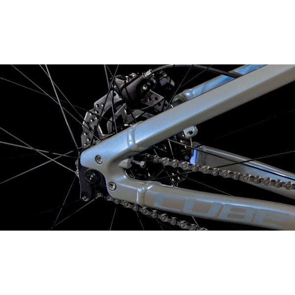 Mladinsko Kolo CUBE FLYING CIRCUS 2025 hazeblue'n'reflex