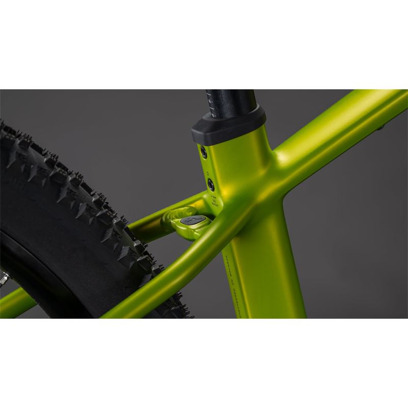 Električno Kolo CUBE REACTION HYBRID RACE 800 lizard'n'black
