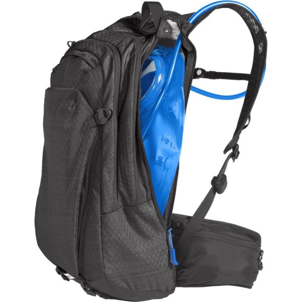 Nahrbtnik CamelBak HAWG PRO 20L črna