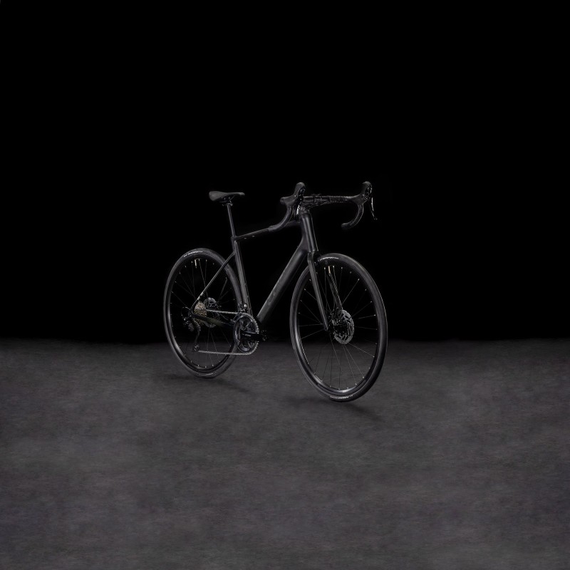 Cestno Kolo CUBE ATTAIN C:62 RACE 2025 Blackline