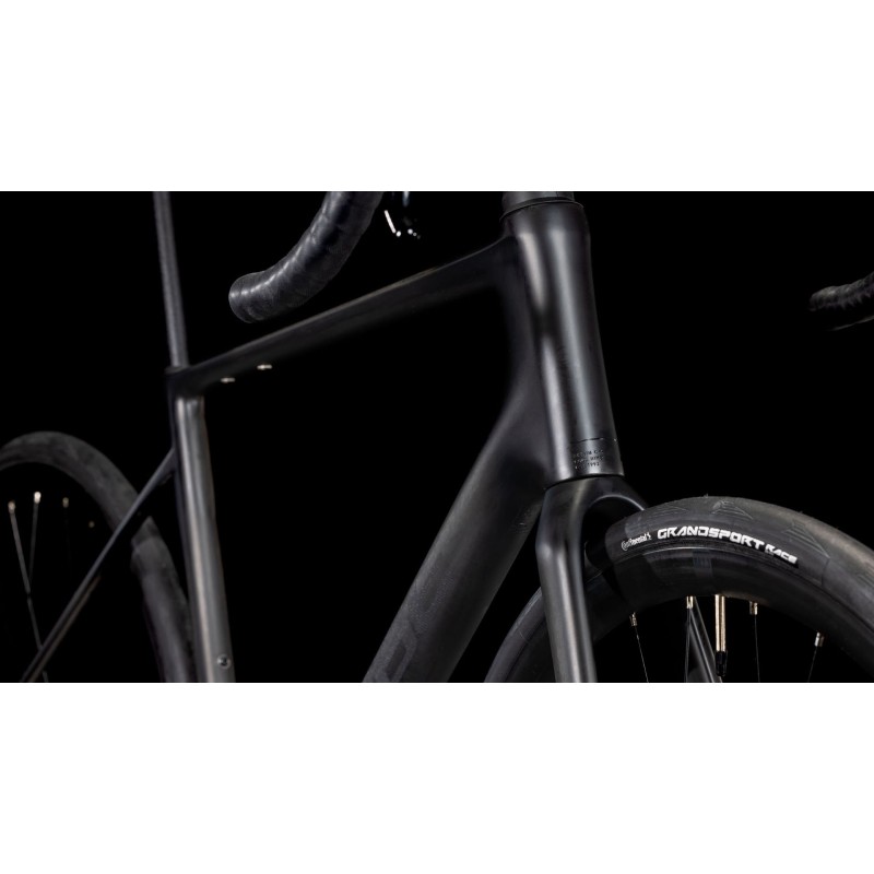Cestno Kolo CUBE ATTAIN C:62 RACE 2025 Blackline